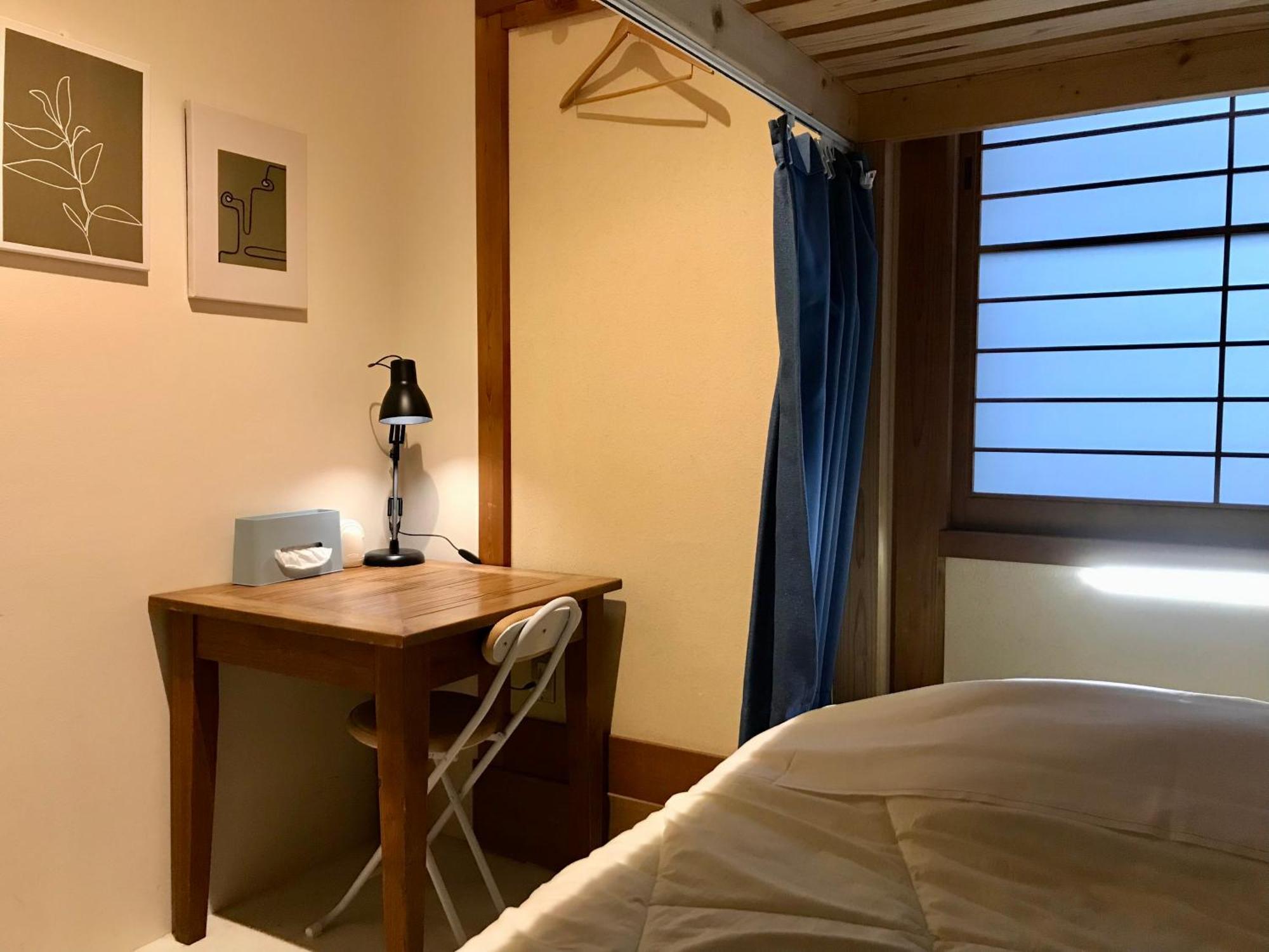 Django Hostel & Lounge Танабе Экстерьер фото
