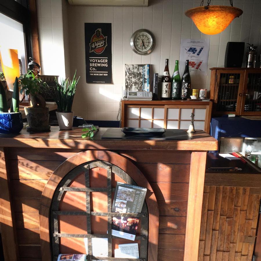 Django Hostel & Lounge Танабе Экстерьер фото